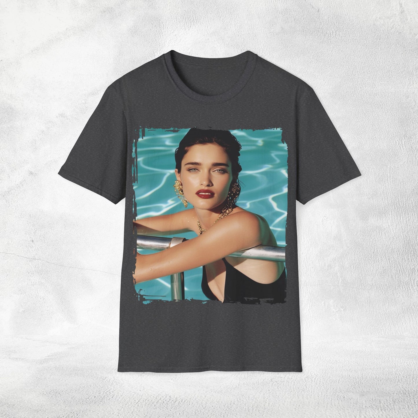 Mens T-Shirt Retro Girls