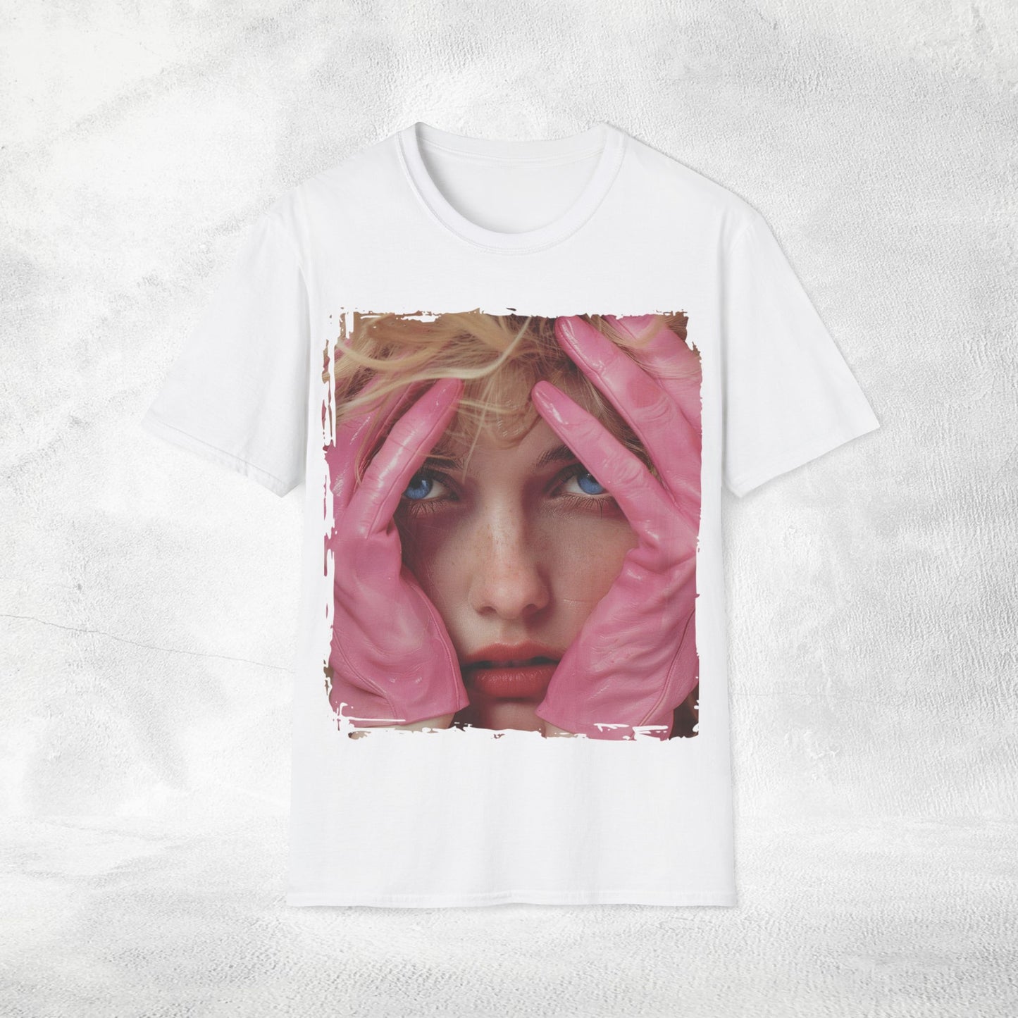 Mens T-Shirt Retro Girls