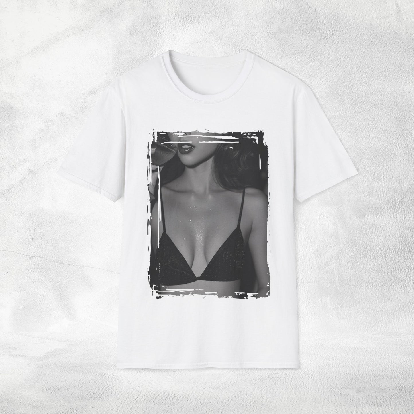 Mens T-Shirt Retro Girls