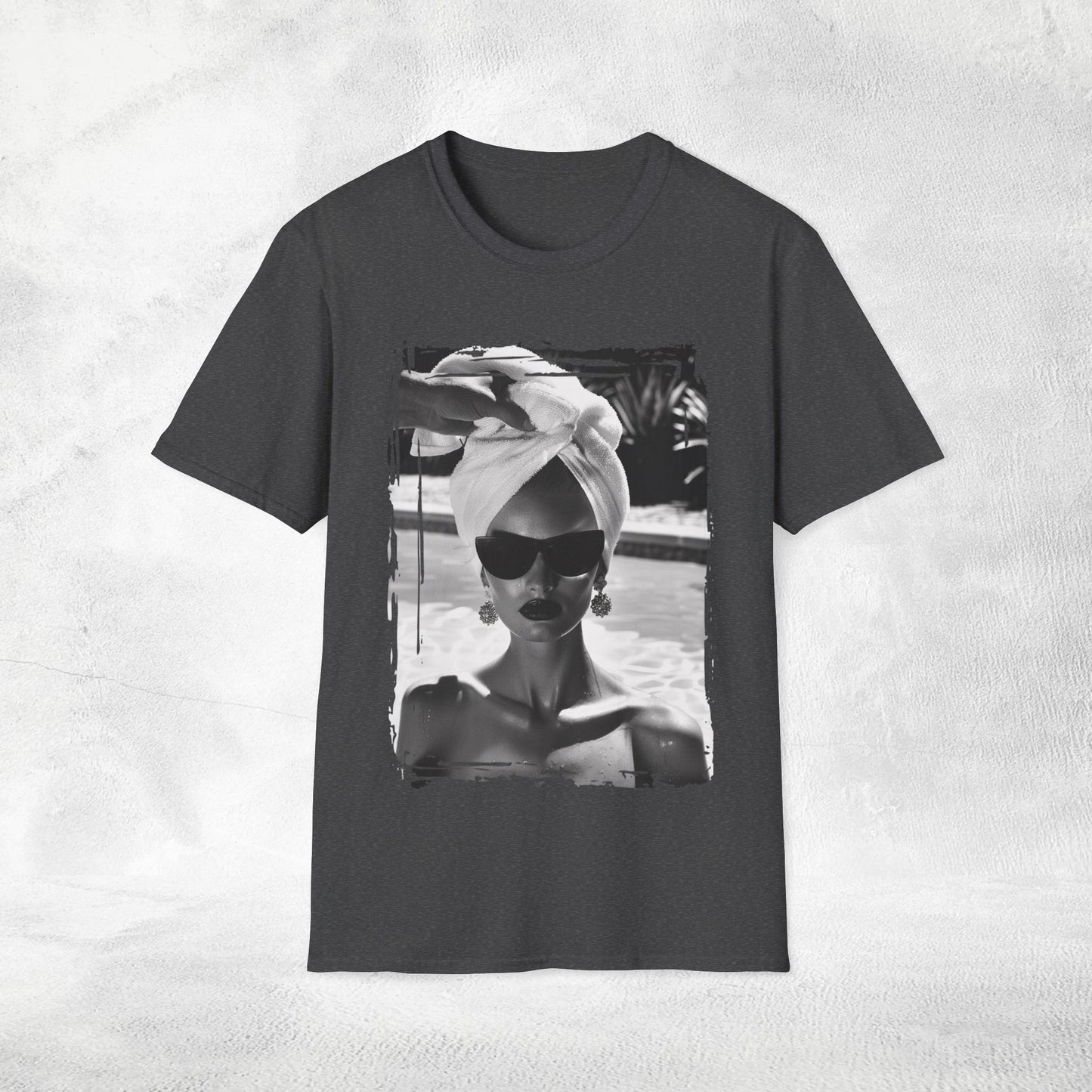 Mens T-Shirt Retro Girls